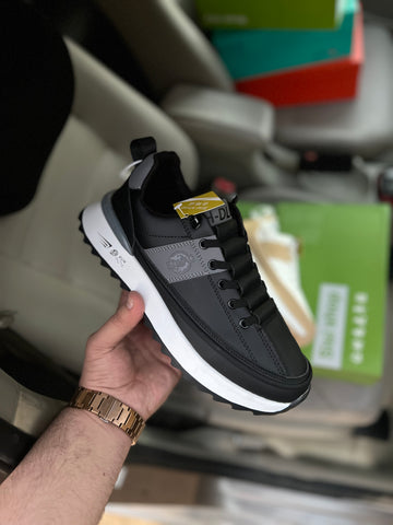 Run Fashion Sneakers - Black