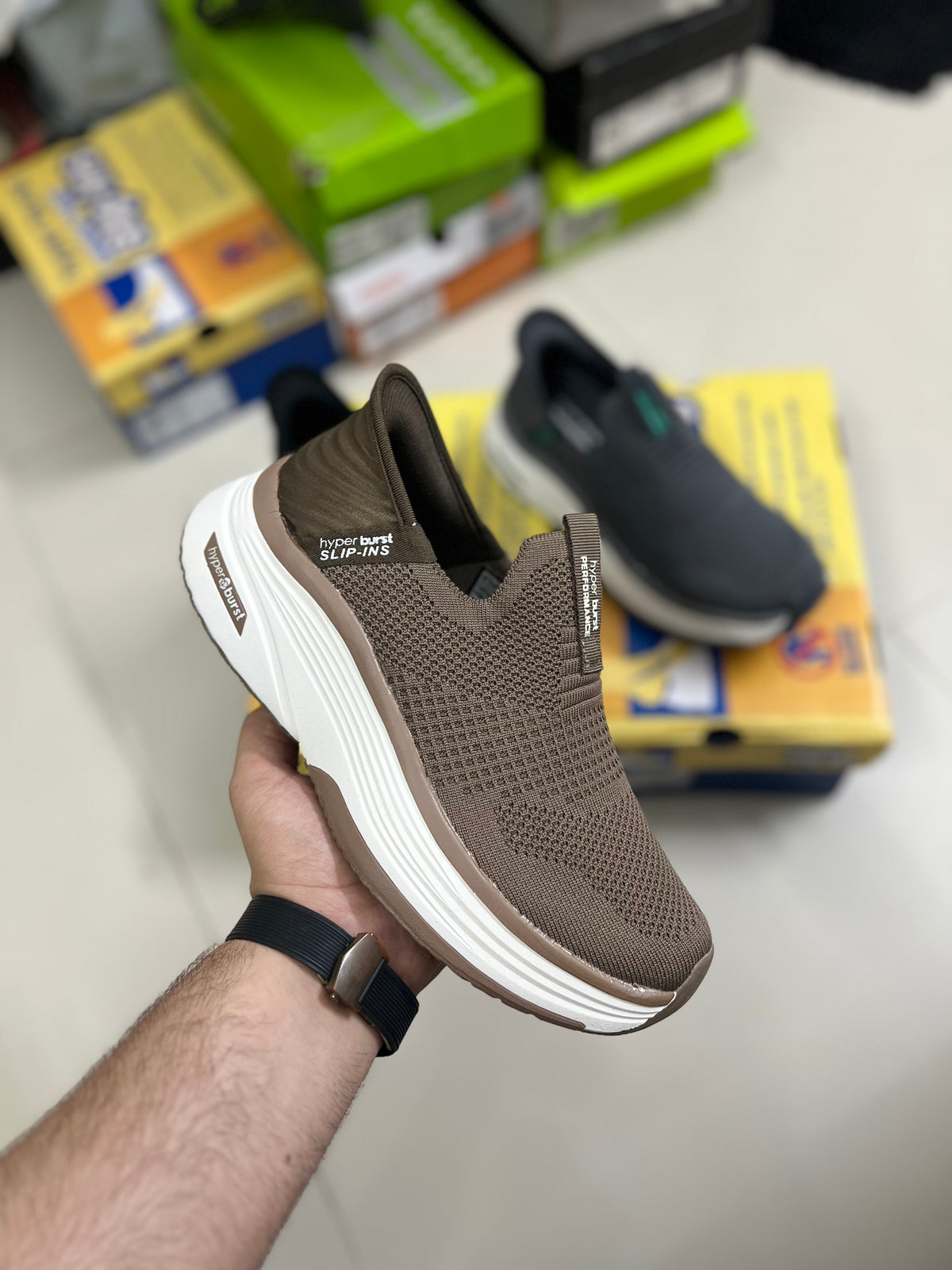 Skechers hyper burst slip ins - Brown