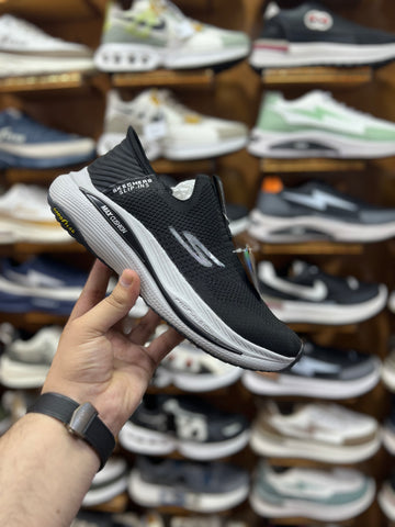 Skechers Slip ins Max Cushion - Black