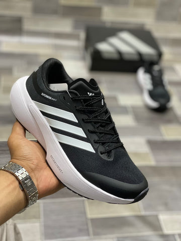 SUPERNOVA RISE 3 CORE BLACK AND CLOUD WHITE
