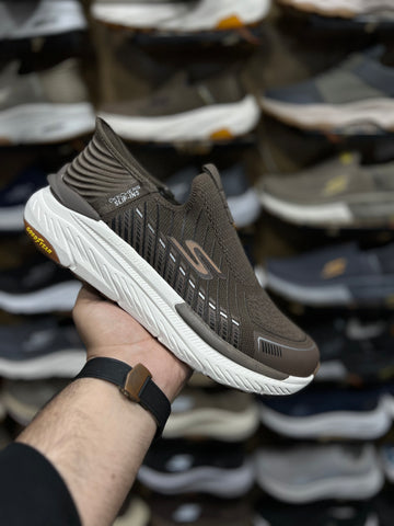 Skechers Slip ins Good Year - Brown