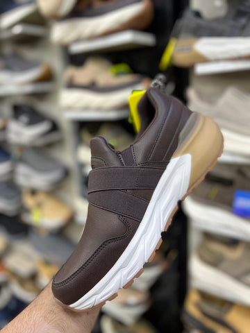 Skechers Max Run - Brown
