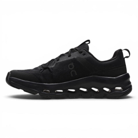 On cloud tilt - All Black