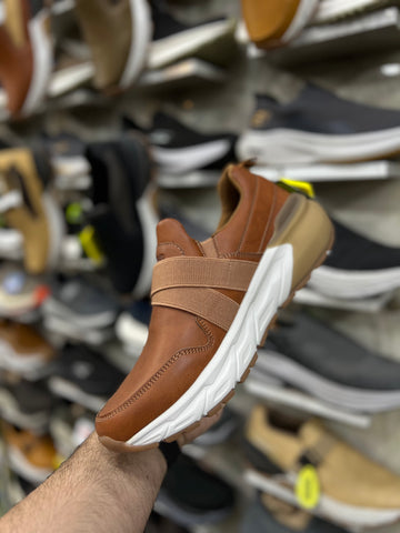 Skechers Max Run - Mustard