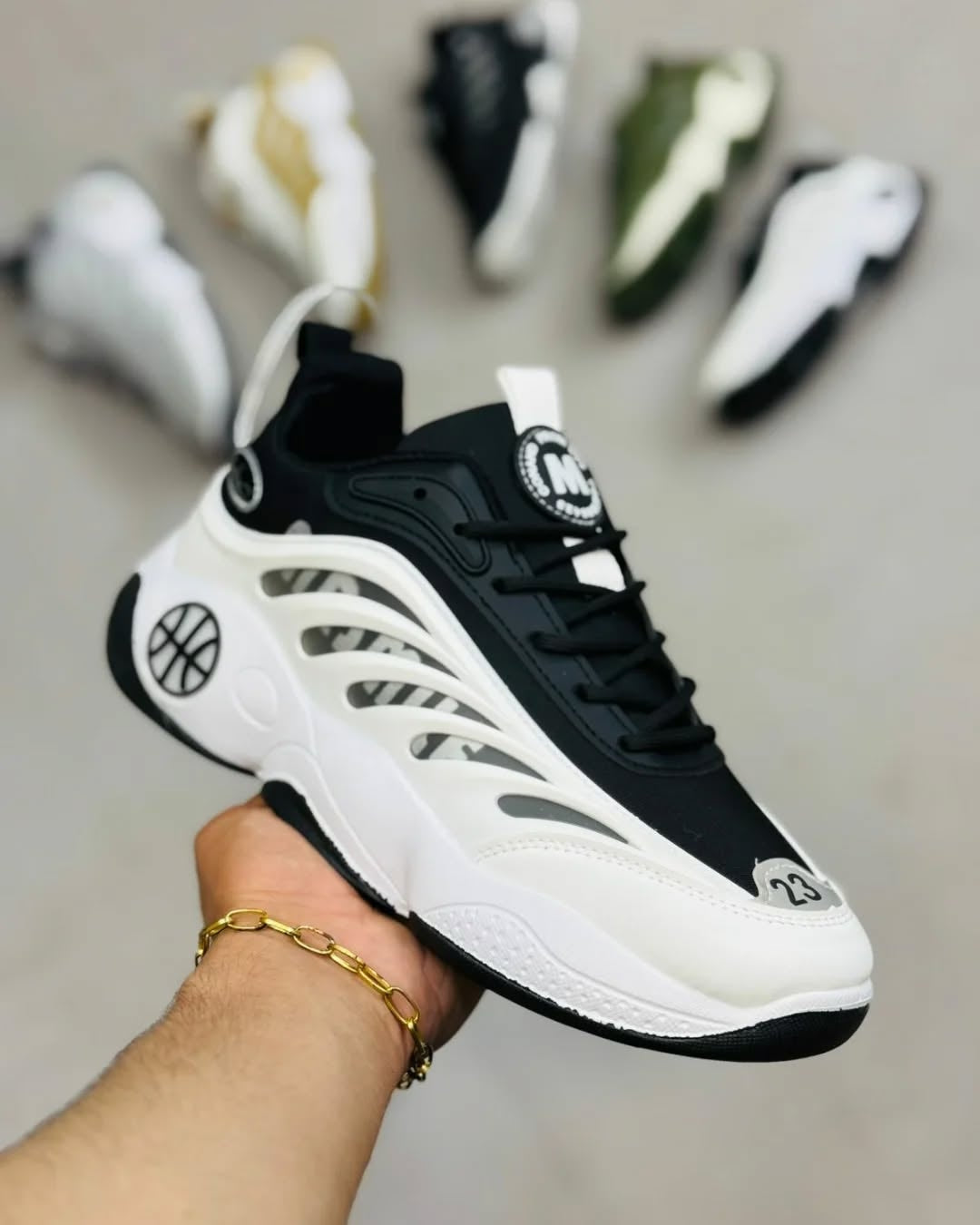 Fashion Sneakers - White/Black