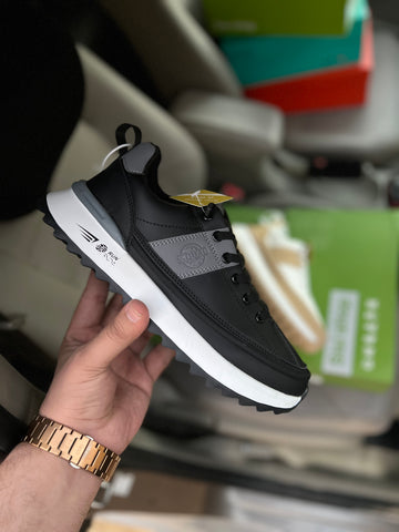 Run Fashion Sneakers - Black