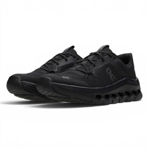 On cloud tilt - All Black