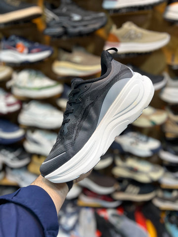 HOKA Ultra Light Weight - Black/Grey