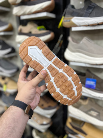 Skechers Max Run - Brown