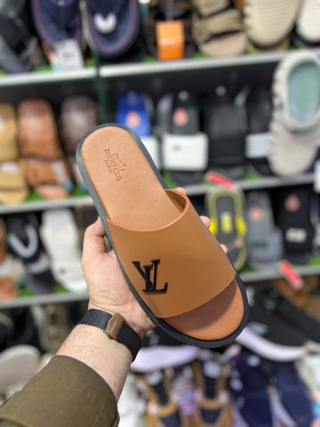 Hermess Slides Design 1 - Mustard