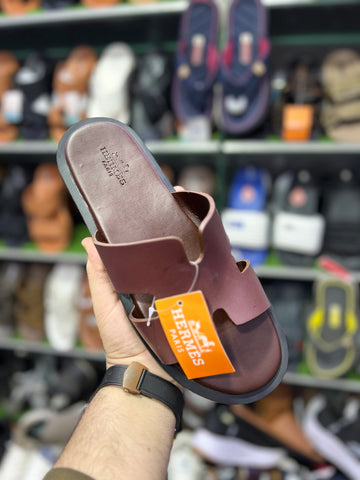 Hermess Slides Design 2 - Brown