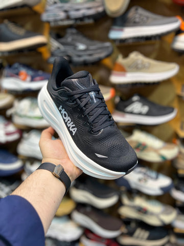 HOKA Ultra Light Weight - Black/White