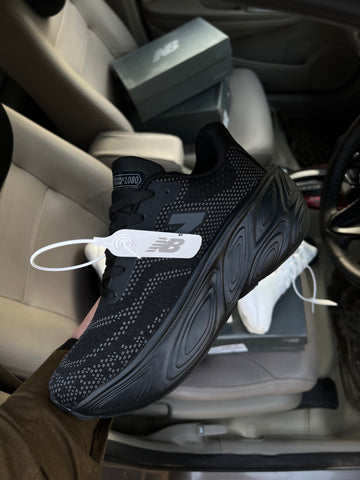 New Balance Fresh Foam - All Black