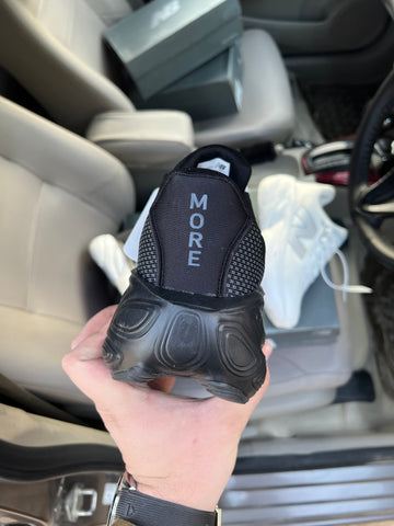 New Balance Fresh Foam - All Black