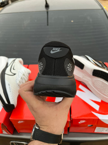 Nk React X Air Zoom - All Black