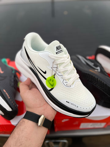 Nk React X Air Zoom - White/Black