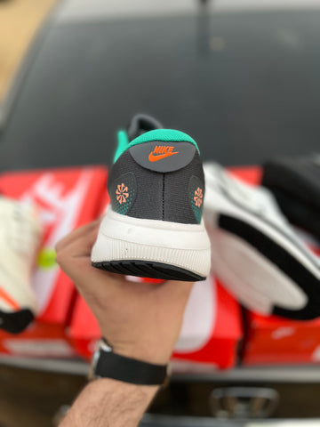 Nk React X Air Zoom - Grey