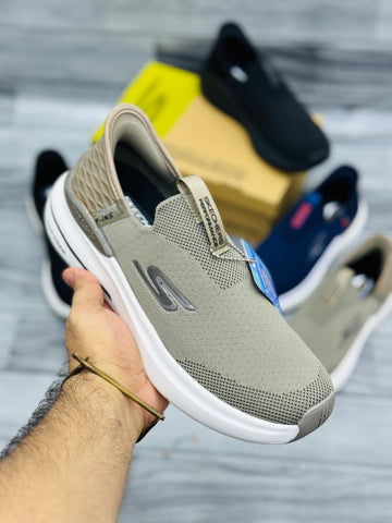 Skechers S Slip Ins - khaki