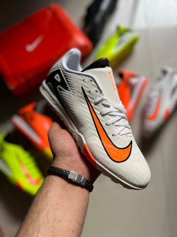 Nk Mercurial Vapor 16 Grippers - White