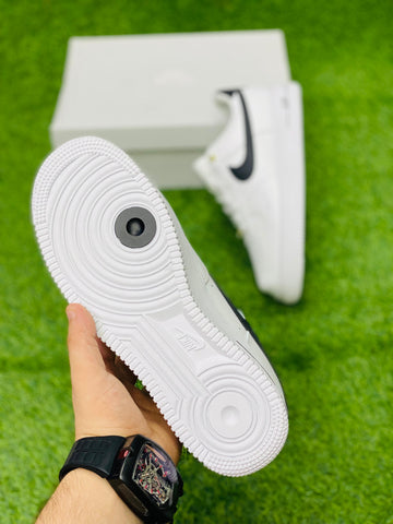 Nk Air Force White/Black Premium Quality (Dot Perfect)