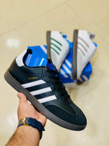 AD Samba Black/White