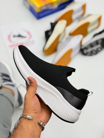 Skechers Elevate Ultra Light - Black