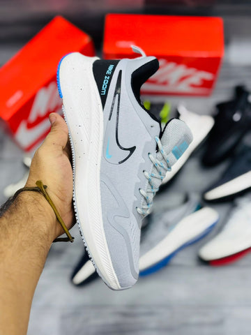Nk Air Zoom - Grey