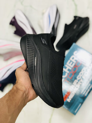 Skechers Arch Fit - All Black