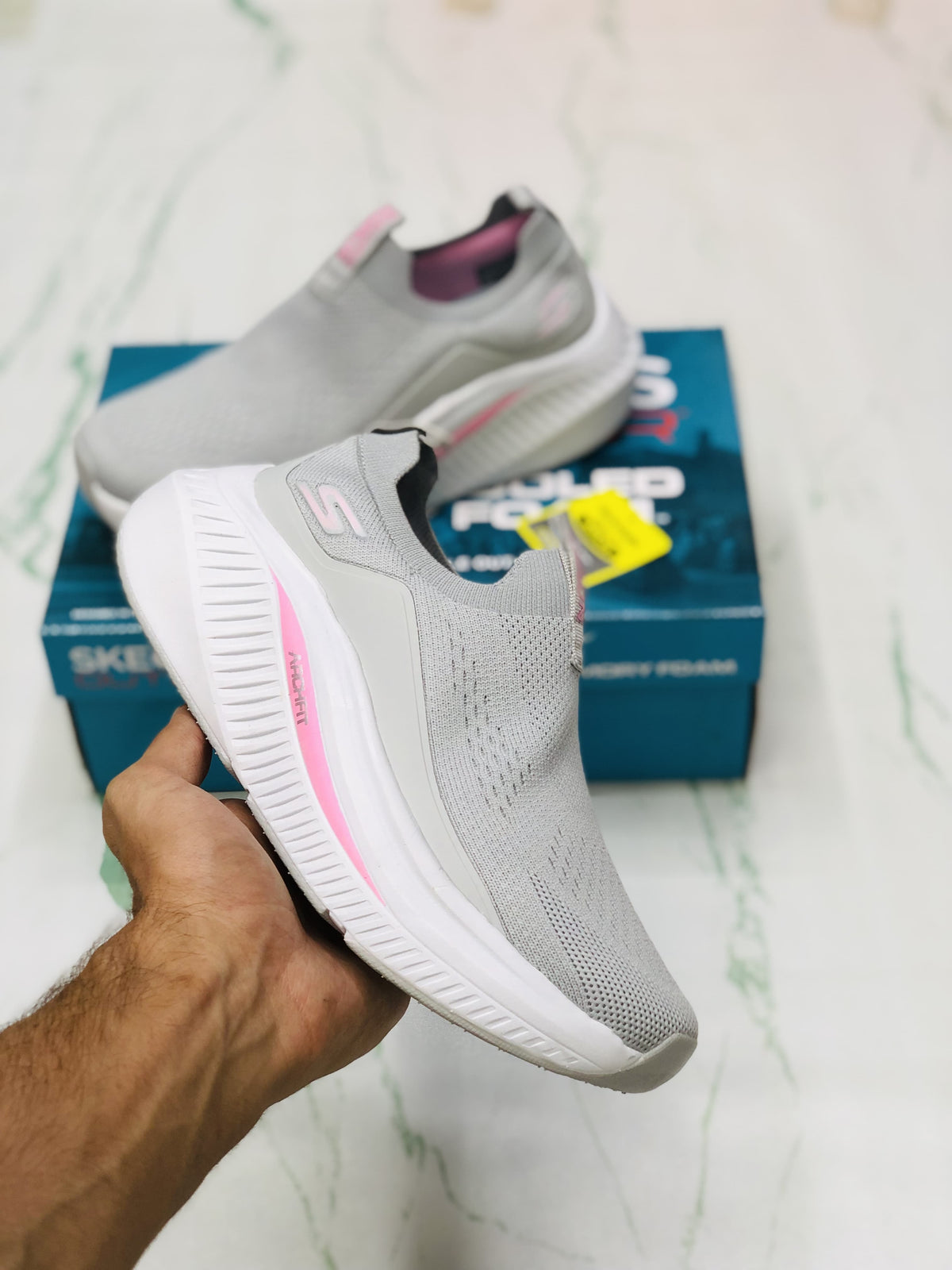 Skechers Arch Fit - Grey
