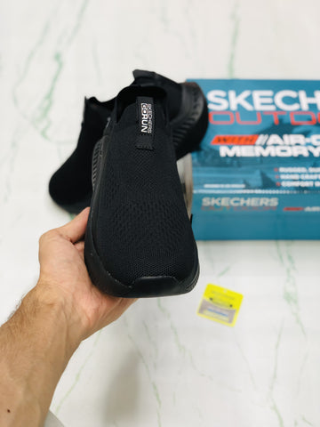 Skechers Arch Fit - All Black