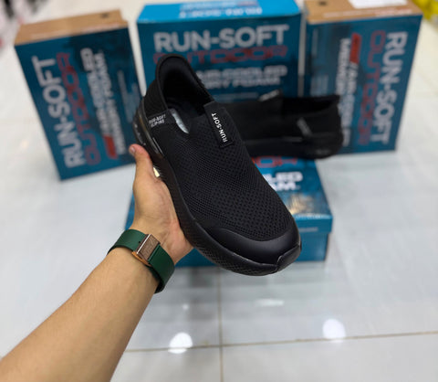 Skechers Slip ins Max Protect - All Black