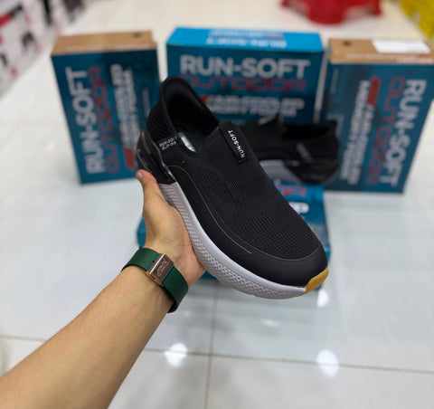 Skechers Slip ins Max Protect - Black/White