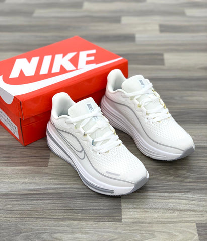 Nk Air Zoom Pegasus  - White