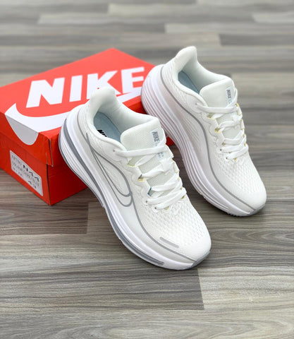 Nk Air Zoom Pegasus  - White