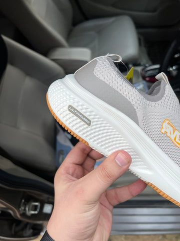 Skechers RMD Ultra Light - Light Brown