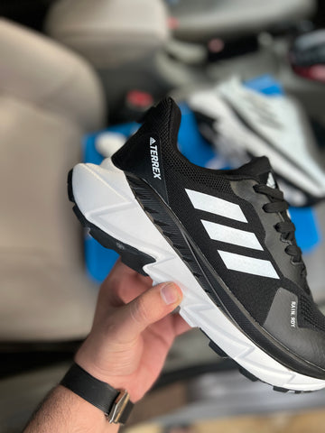 AD Terrex COLD RDY - Black