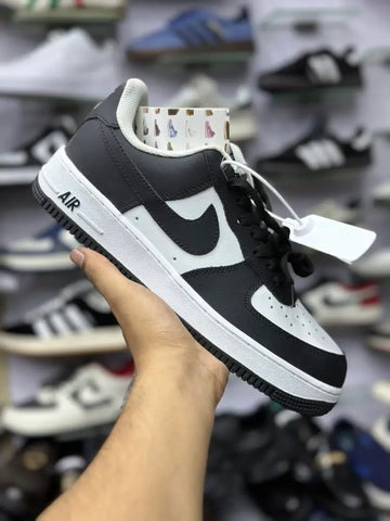 Nk Air Force Black/White Premium Quality (Dot Perfect)