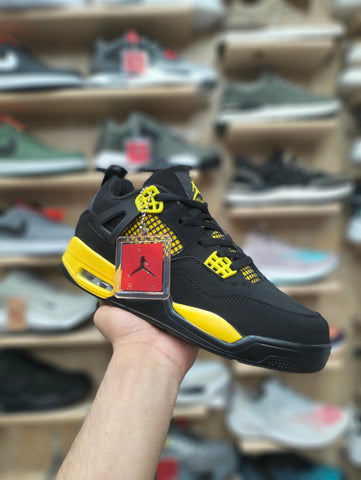 Nk Air Jordan 4 Black/Yellow