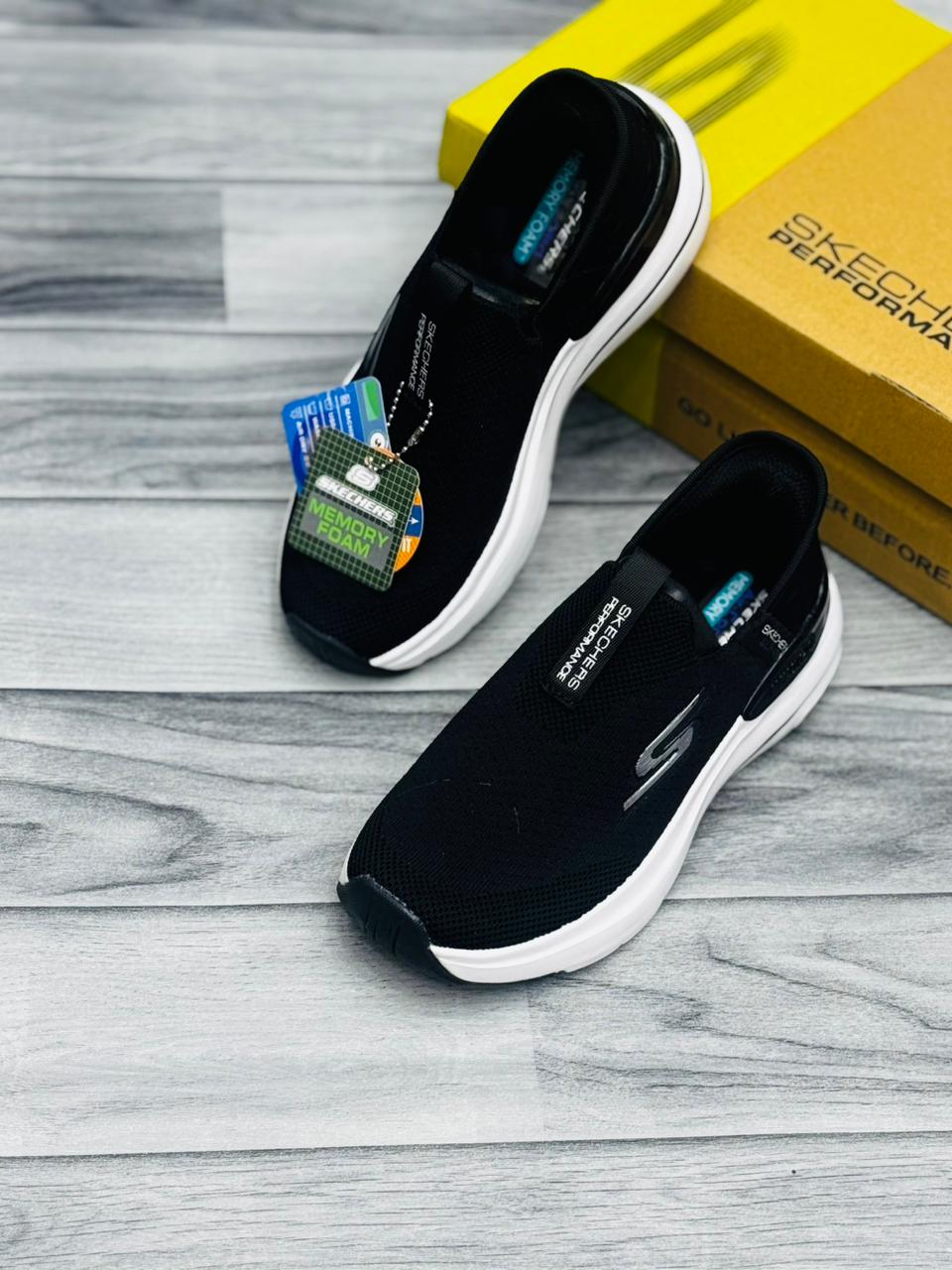 Skechers Hyper Burst - Black