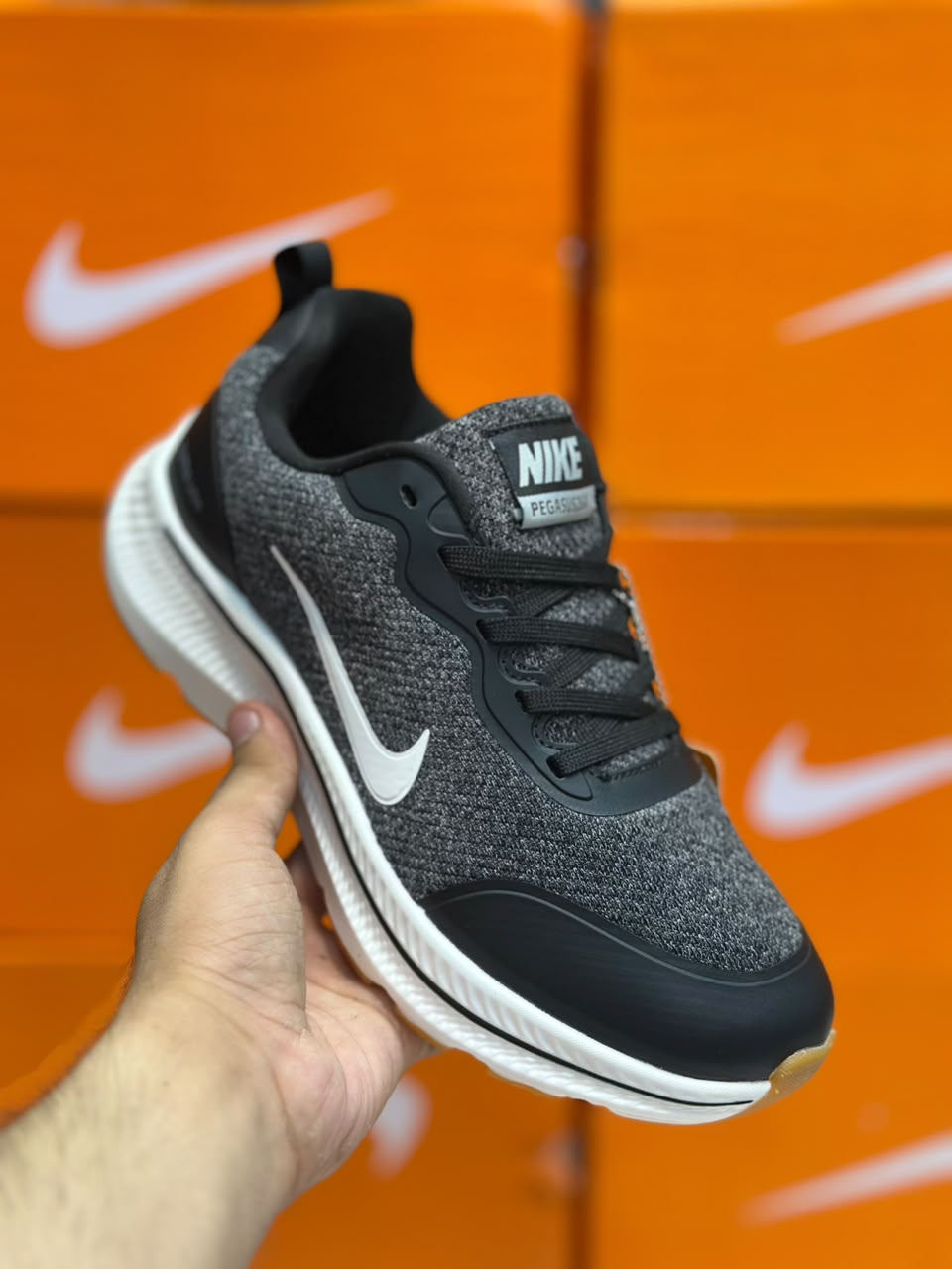 Nk Pegasus Ultra Lite - Grey/White
