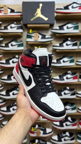 Nk AJ 1 Retro Mids "Black Toe"