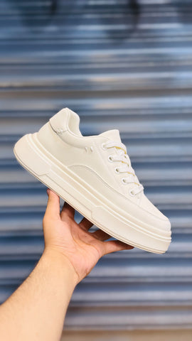 Fashion Sneakers  - Cream White