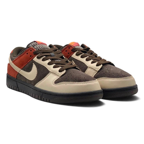 NK SB Dunk Low Red Panda