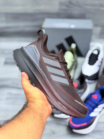 AD Ultra Boost 5 - Brown