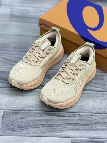 ASICS GEL-NIMBUS 28 (BEIGE)