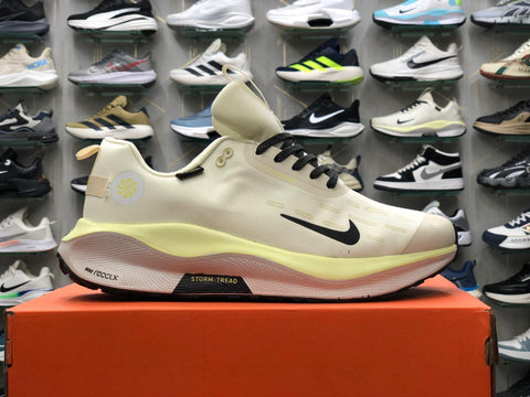 Nk Infinity RN 4 GORE TEX - Light Yellow