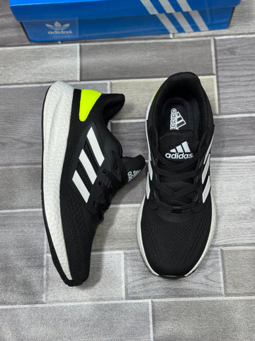 AD Ultra Boost - Black/White