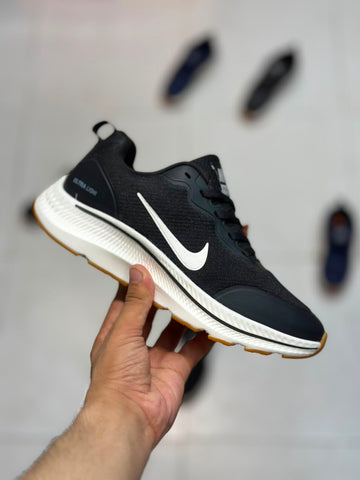 Nk Pegasus Ultra Lite - Black/White