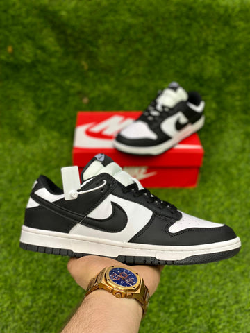 Nk Sb Dunk Black/White Premium Quality