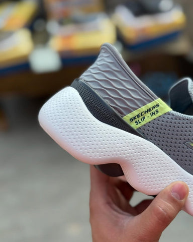 Skechers Slip-ins: GO WALK Massage Fit - Light Grey